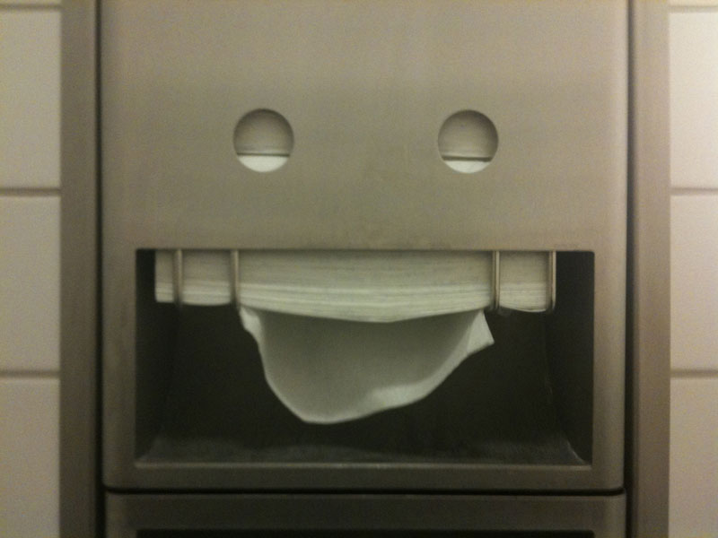 paper-towel-face